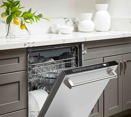 الخط الساخن اريستون